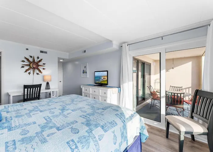 Sandpiper Dunes 702 Direct Oceanfront *